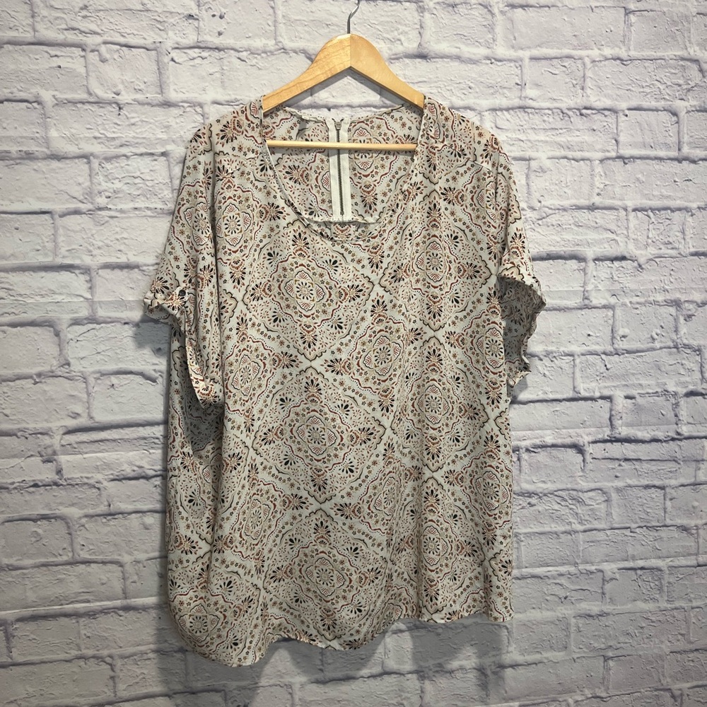 Maurices 3xl Cream and Brown Patterned Blouse